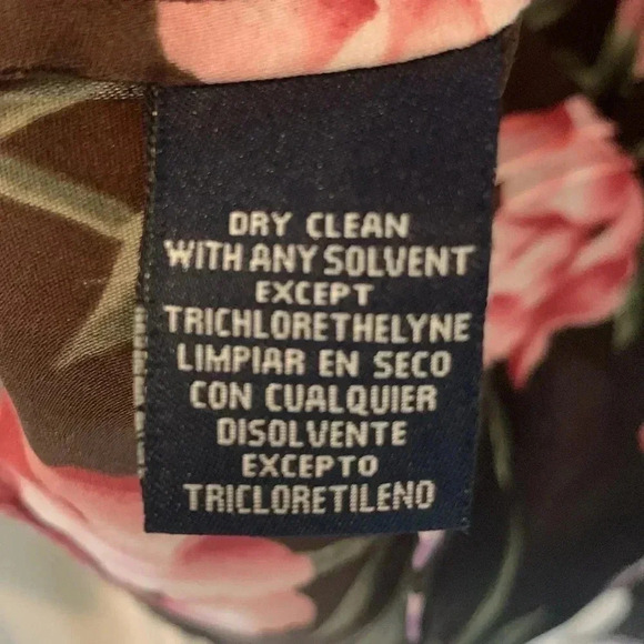 Jones, New York floral print silk blouse size extra large - Picture 7 of 8